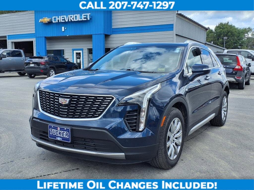 2022 Cadillac XT4 Premium Luxury AWD