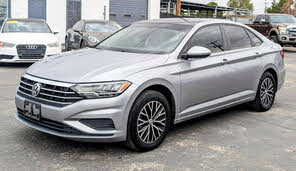 Volkswagen Jetta SE FWD