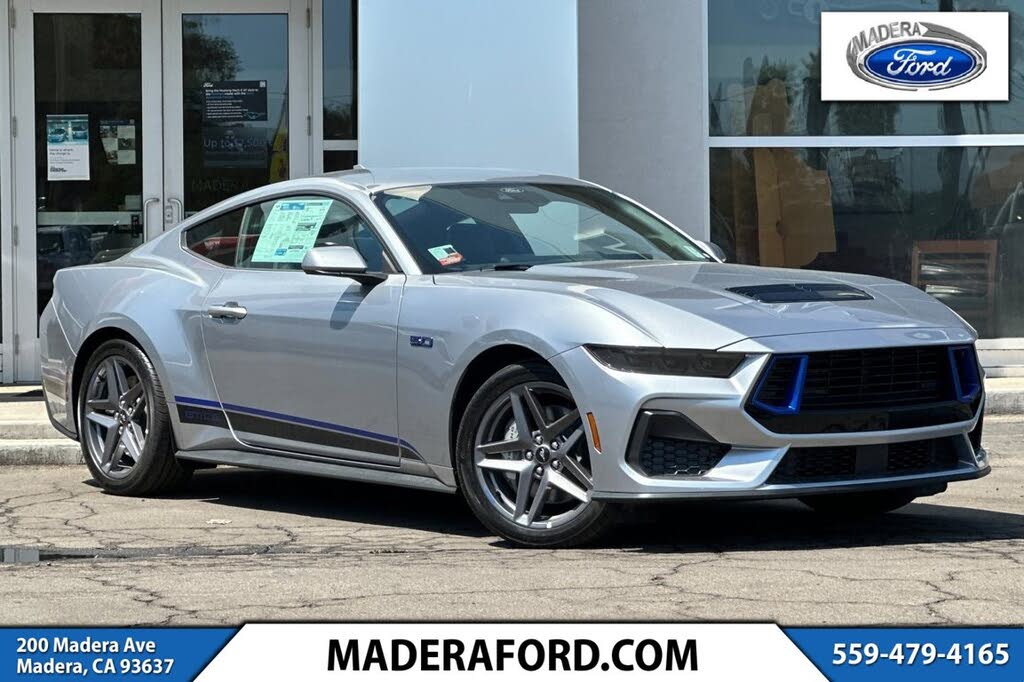 2025 Ford Mustang GT Premium Fastback RWD