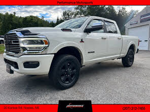 RAM 3500 Laramie Crew Cab 4WD