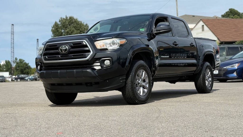 2019 Toyota Tacoma SR5 V6 Double Cab RWD