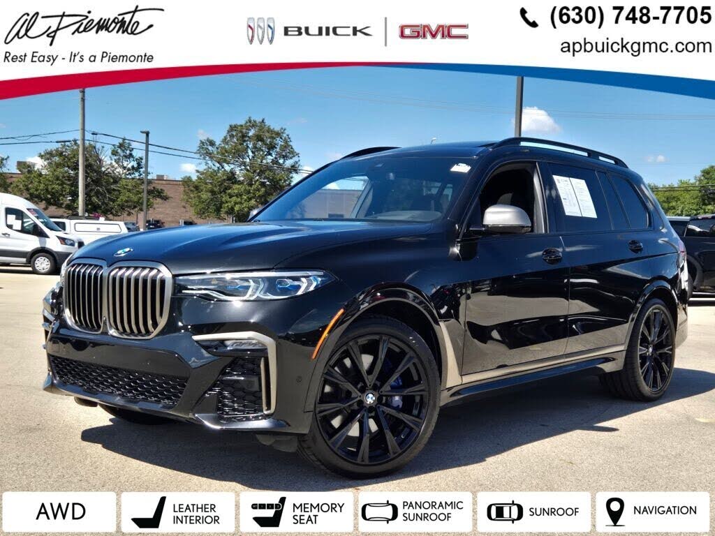 2022 BMW X7 M50i AWD