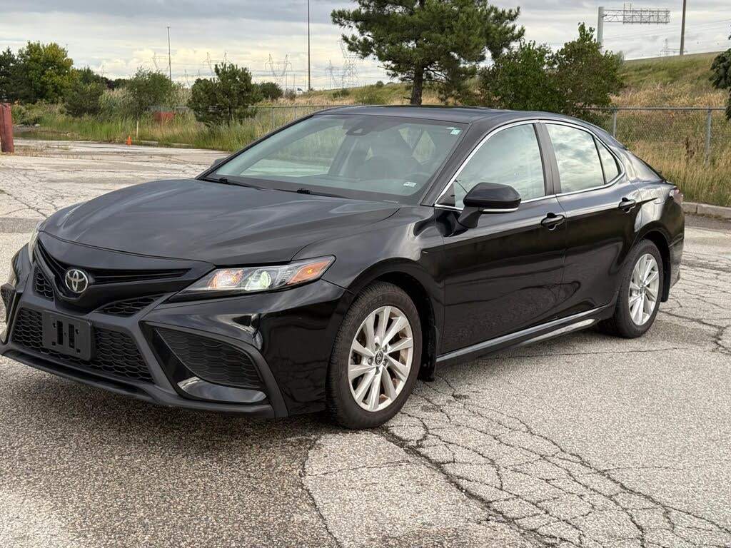 2021 Toyota Camry SE FWD