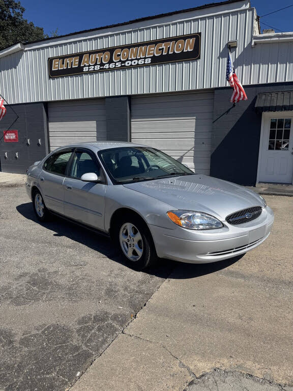 2004 Ford Taurus SES