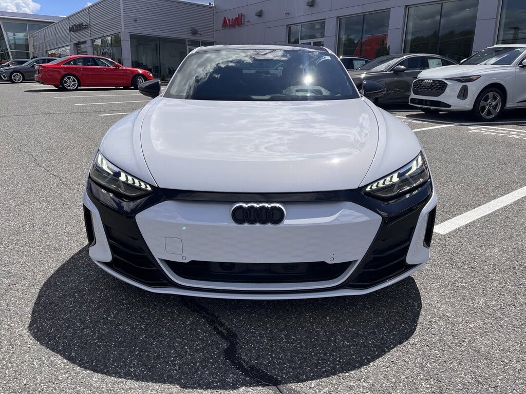 2023 Audi RS e-tron GT quattro AWD