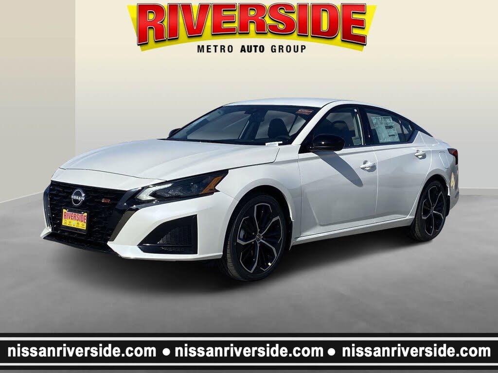 2025 Nissan Altima 2.5 SR FWD