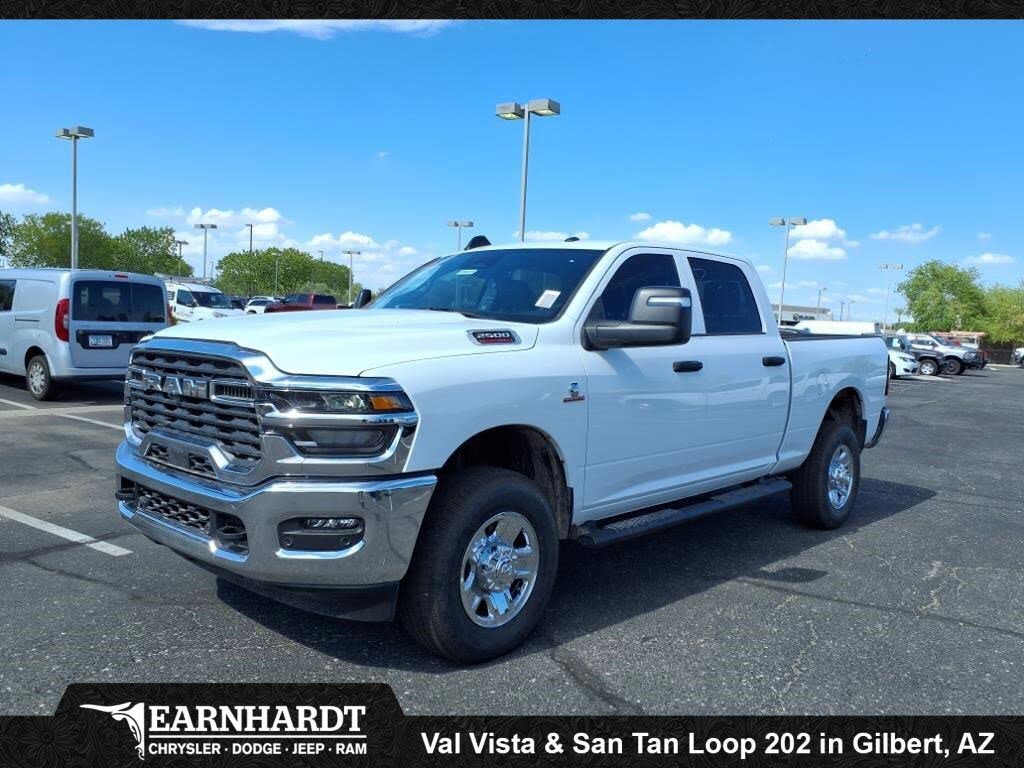 2026 RAM 2500 Tradesman Crew Cab 4WD
