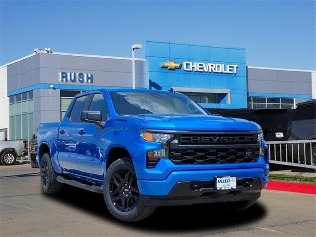 2026 Chevrolet Silverado 1500 Custom Crew Cab 4WD