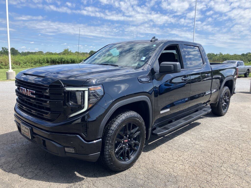 2026 GMC Sierra 1500 Elevation Crew Cab 4WD