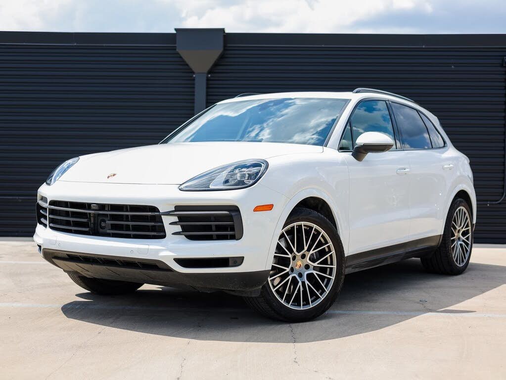 2023 Porsche Cayenne Platinum Edition AWD