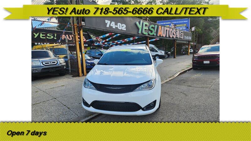 2019 Chrysler Pacifica Touring Plus FWD