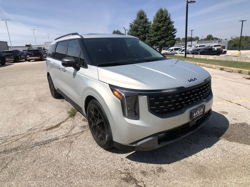 2026 Kia Carnival SX FWD