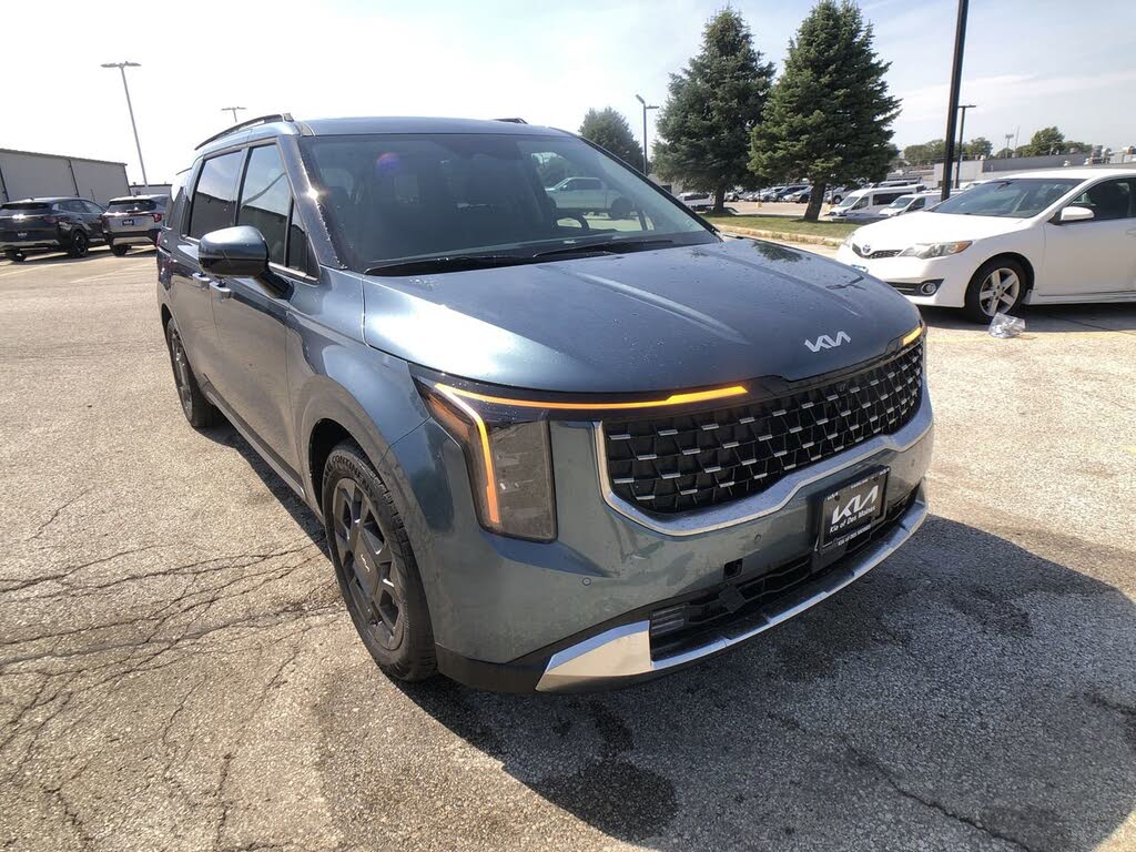 2026 Kia Carnival Hybrid SX FWD