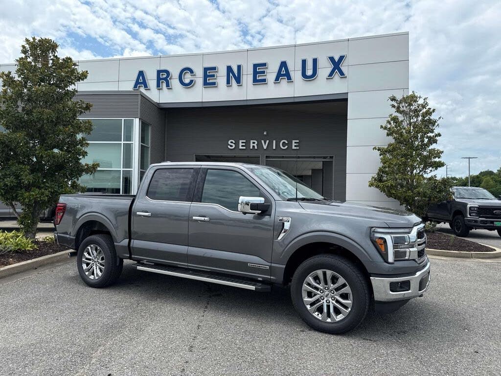 2025 Ford F-150 Lariat SuperCrew 4WD