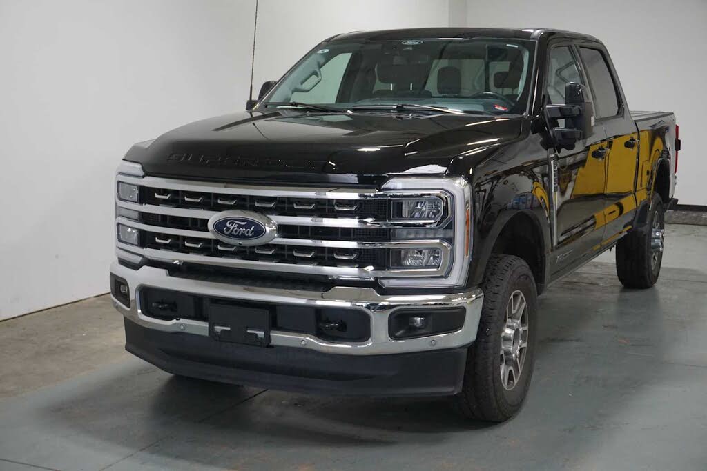 2024 Ford F-250 Super Duty Lariat Crew Cab 4WD