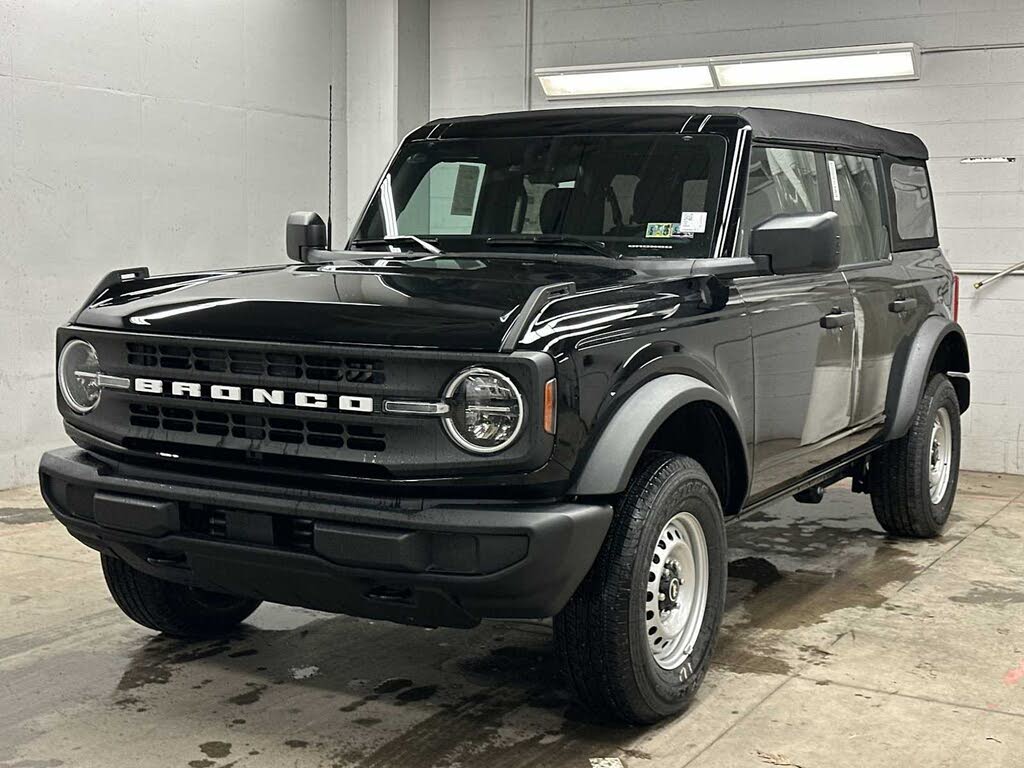 2025 Ford Bronco 4-Door 4WD