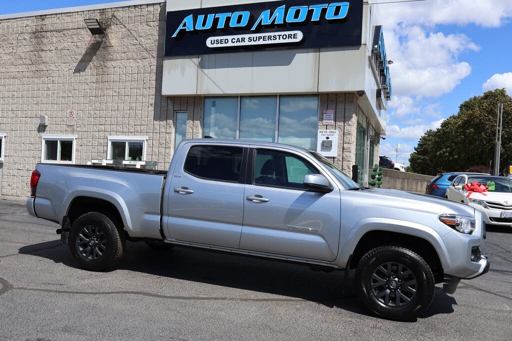 Toyota Tacoma SR5 V6 Double Cab LB 4WD 2022