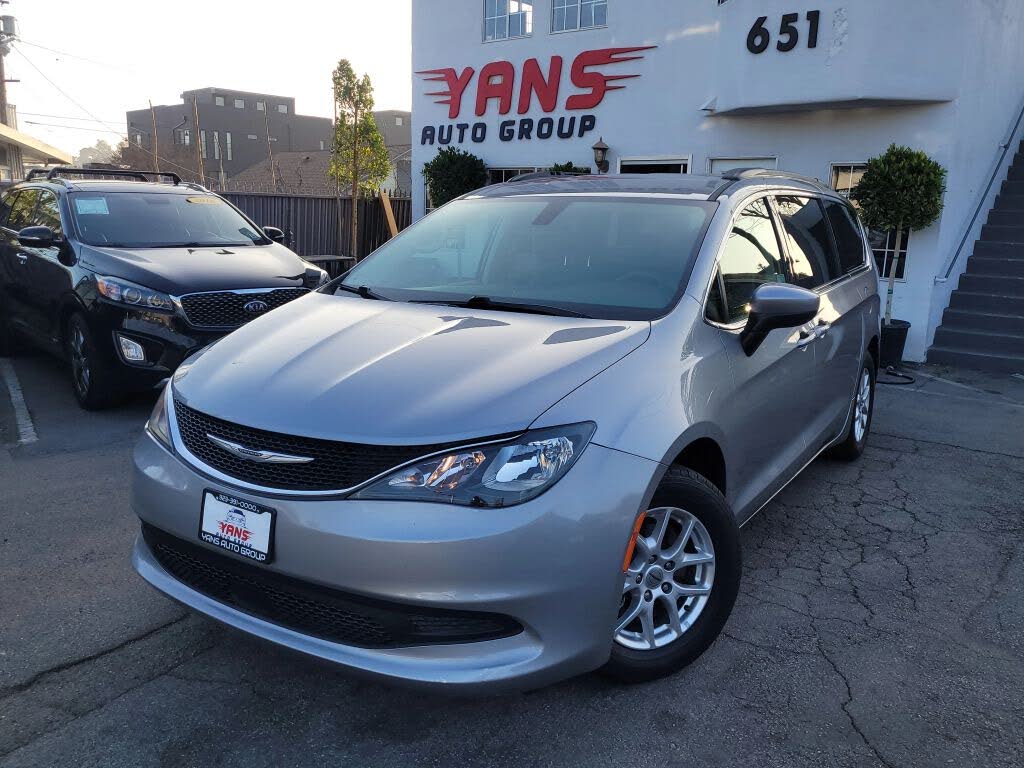 2021 Chrysler Voyager LXi FWD