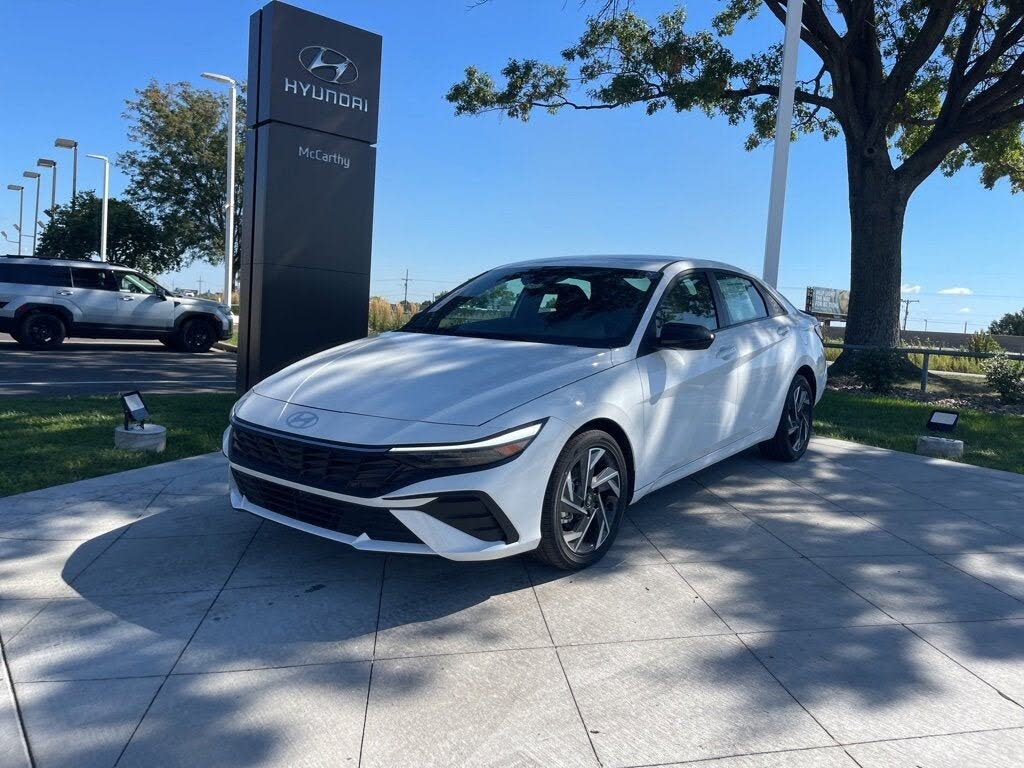 2025 Hyundai Elantra Hybrid SEL Sport FWD