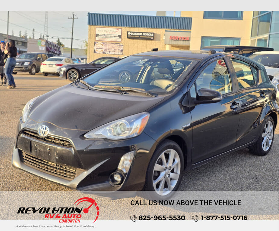 2016 Toyota Prius c Two