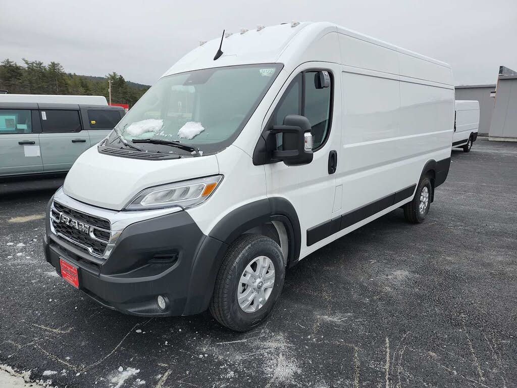 2024 RAM ProMaster 3500 SLT 159 WB High Roof Extended Cargo Van FWD