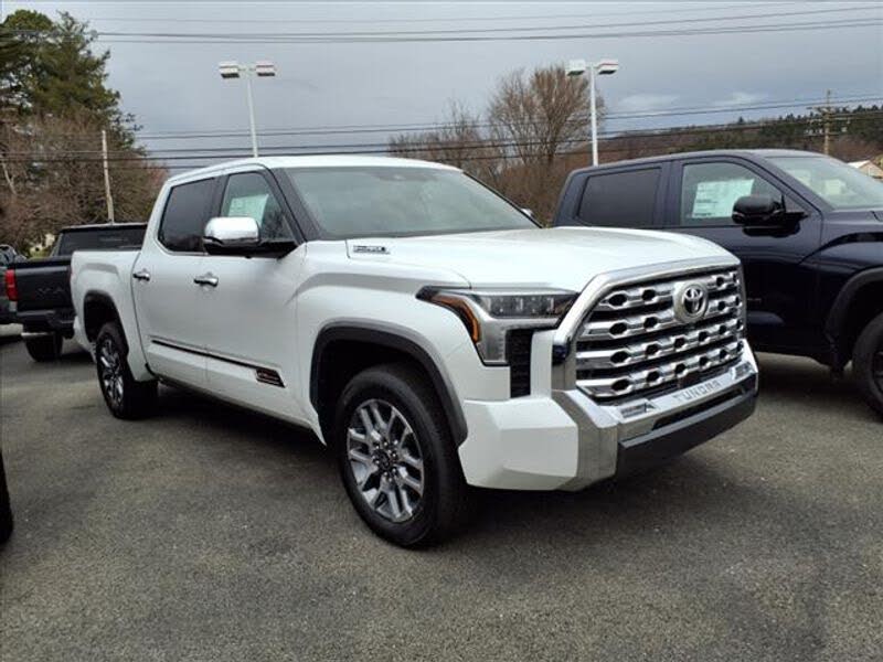 2025 Toyota Tundra Hybrid 1794 Edition HV CrewMax Cab 4WD