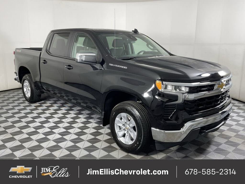 2025 Chevrolet Silverado 1500 LT Crew Cab 4WD
