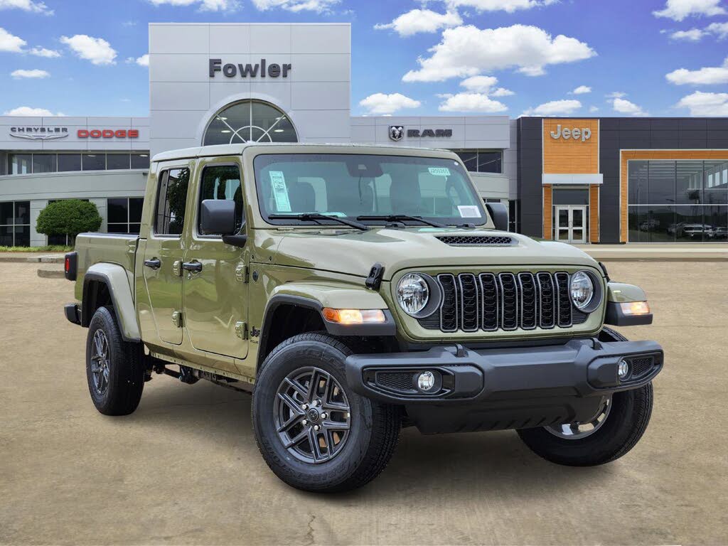 2025 Jeep Gladiator Sport S Crew Cab 4WD