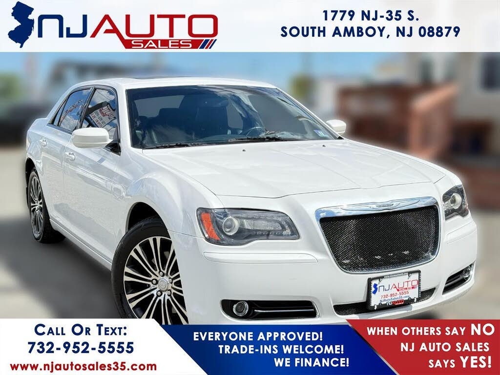 2013 Chrysler 300 S AWD