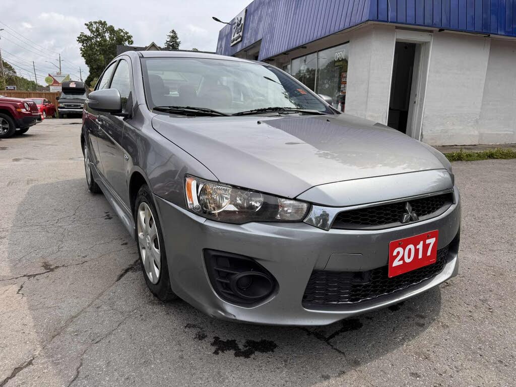 2017 Mitsubishi Lancer ES