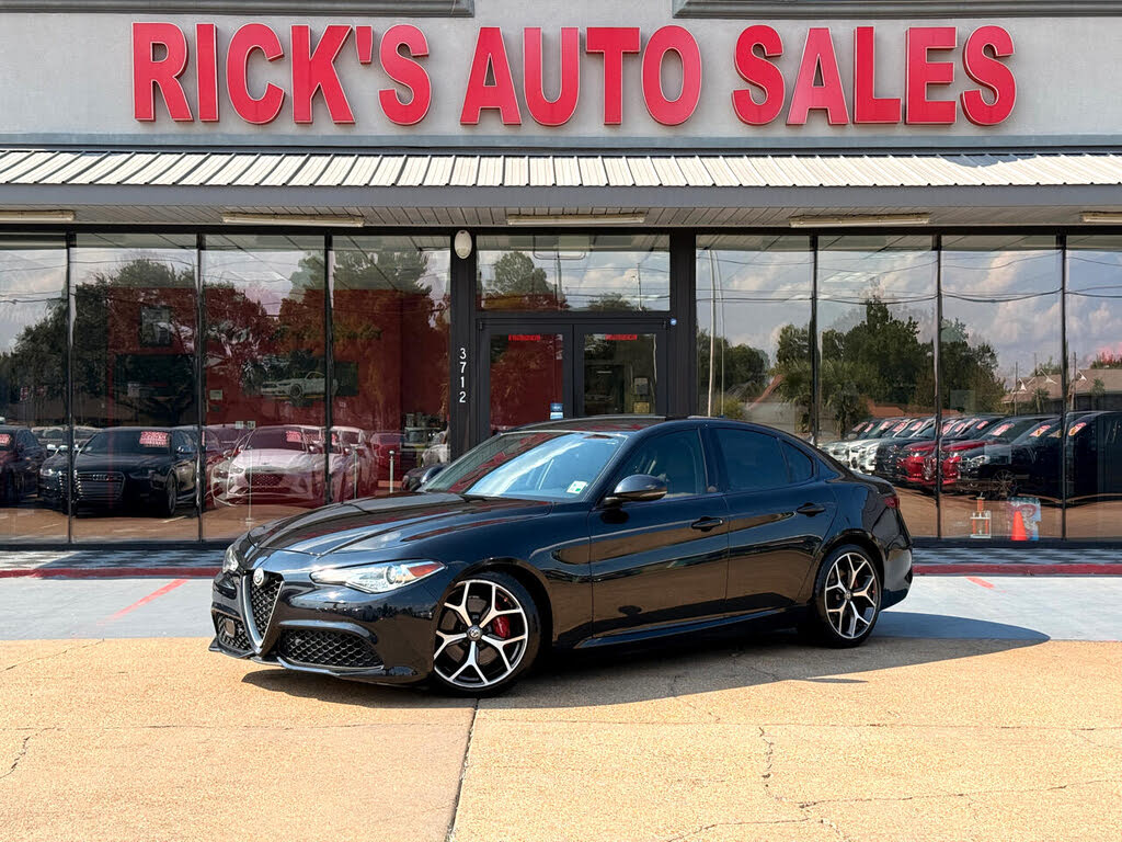 2018 Alfa Romeo Giulia Ti Sport RWD