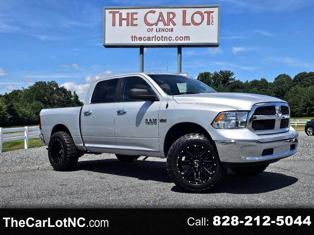 2018 RAM 1500 SLT Crew Cab 4WD