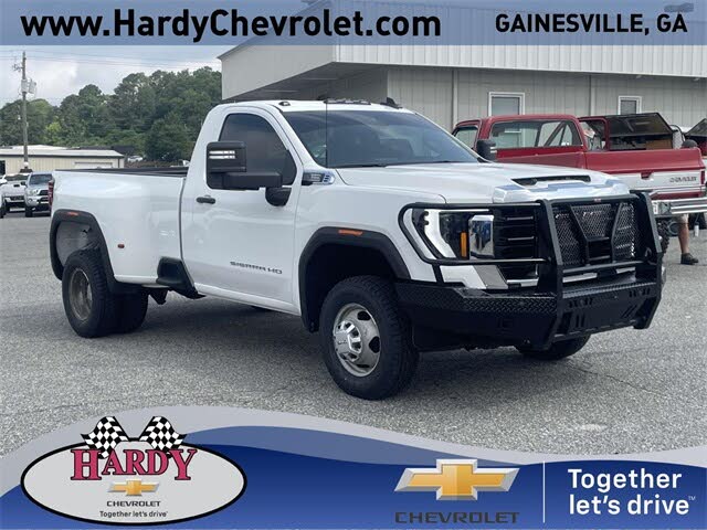 2024 GMC Sierra 3500HD Pro Regular Cab LB RWD