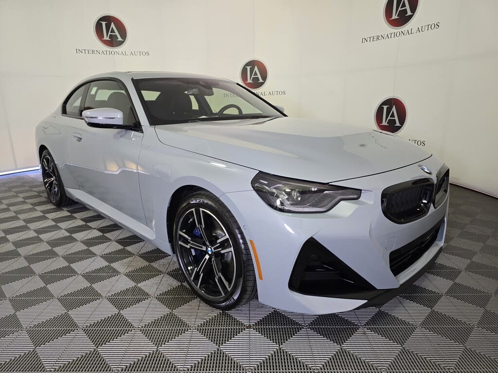 2025 BMW 2 Series 230i Coupe xDrive
