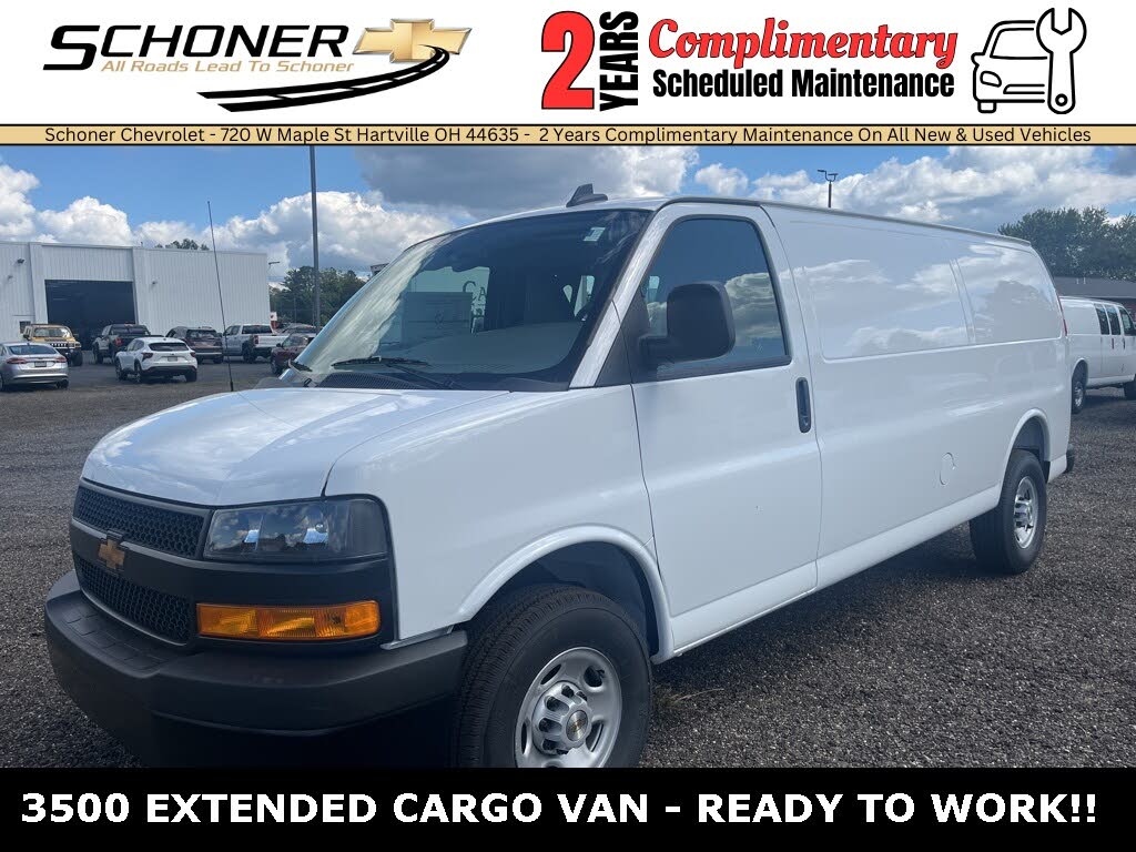 2025 Chevrolet Express Cargo 3500 RWD