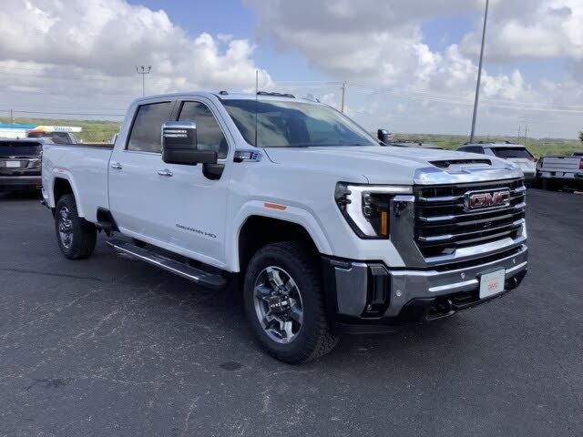 2025 GMC Sierra 3500HD SLT Crew Cab 4WD