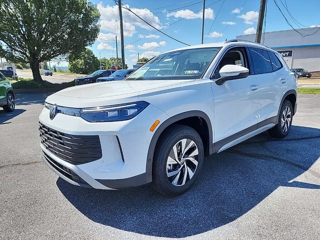 2025 Volkswagen Tiguan S 4Motion