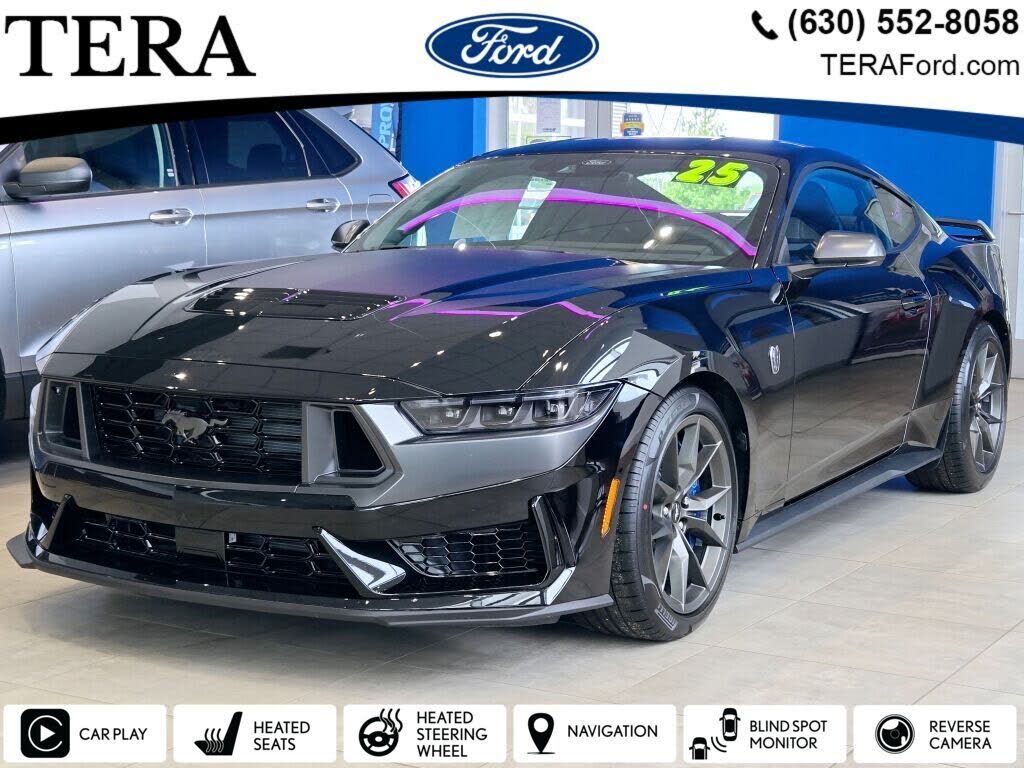 2025 Ford Mustang Dark Horse Fastback RWD