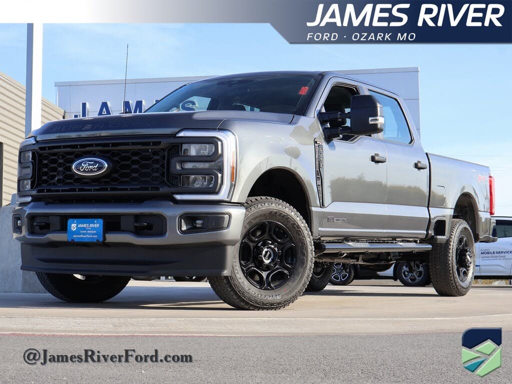 2026 Ford F-250 Super Duty XL Crew Cab 4WD