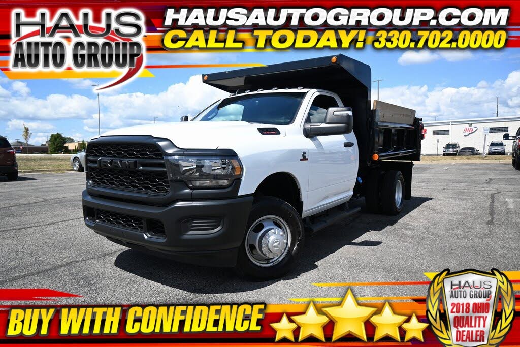 2024 RAM 3500 Chassis Tradesman Regular Cab DRW 4WD