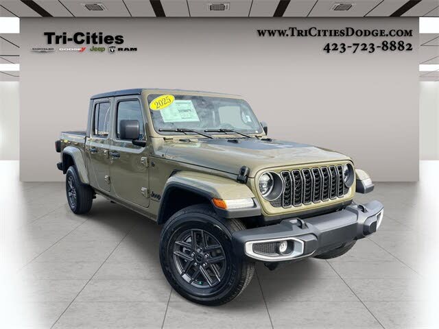 2025 Jeep Gladiator Sport S Crew Cab 4WD