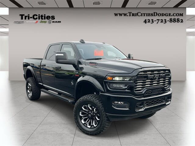 2025 RAM 2500 Big Horn Crew Cab 4WD