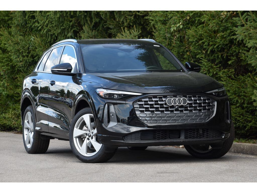 2025 Audi Q5 quattro Premium Plus 40 TFSI