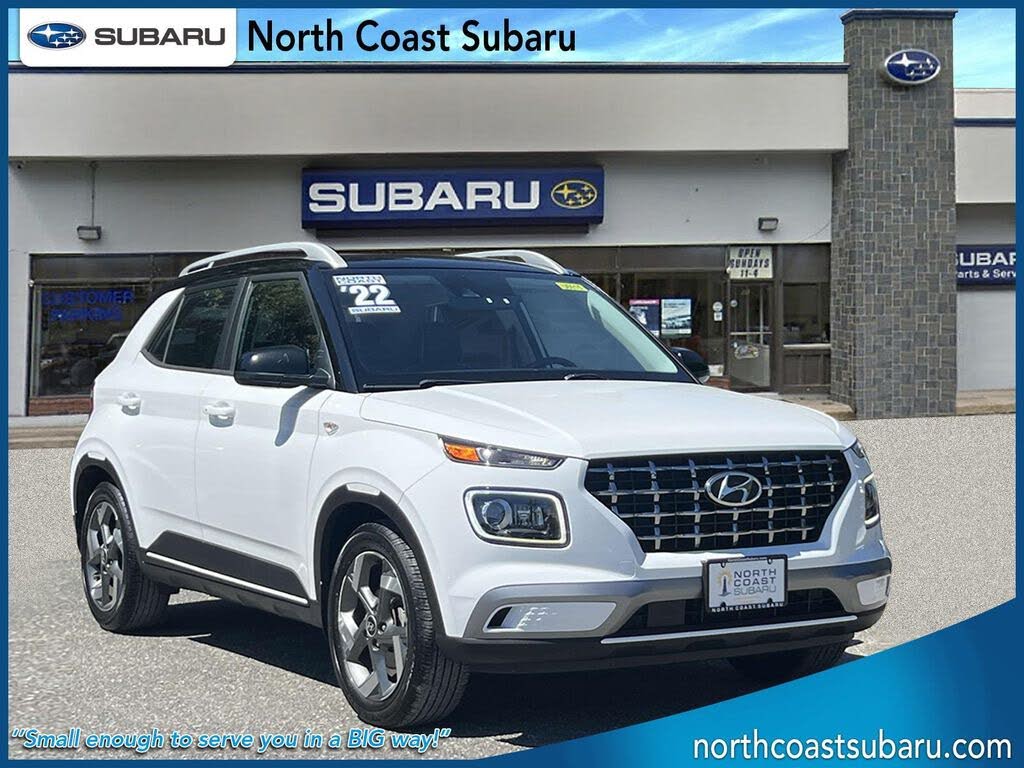 2022 Hyundai Venue Limited FWD