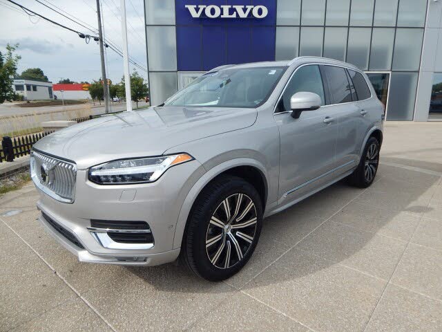 2025 Volvo XC90 B6 Plus Bright Theme 7-Passenger AWD