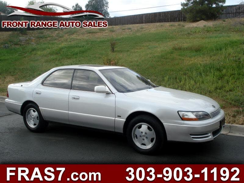 1996 Lexus ES 300 FWD