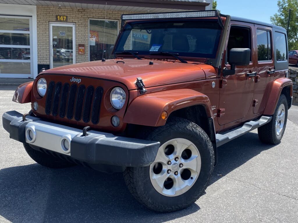 2014 Jeep Wrangler Unlimited Sahara 4WD