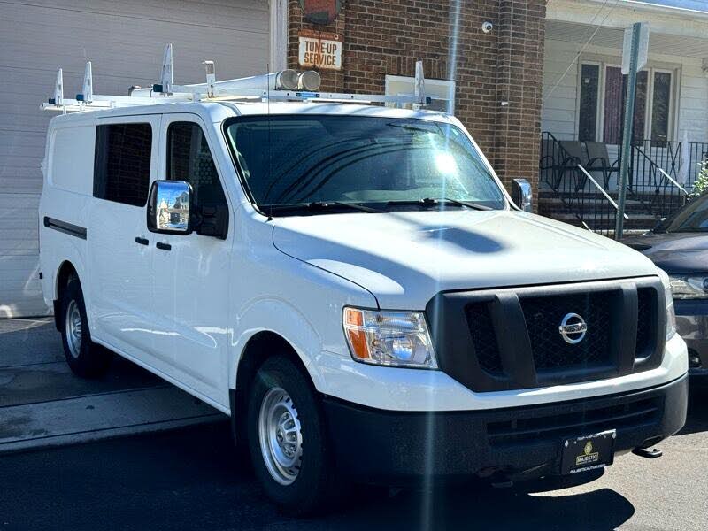 2018 Nissan NV Cargo 2500 HD S