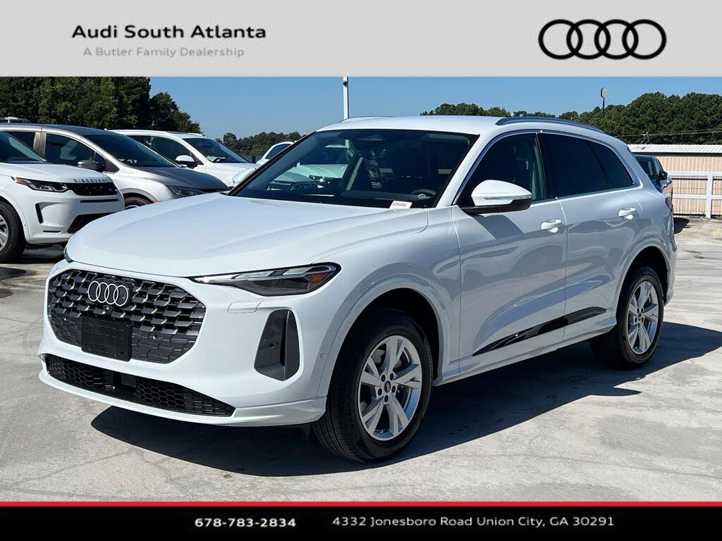 2025 Audi Q5 quattro Premium 40 TFSI