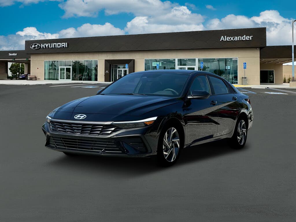 2025 Hyundai Elantra SEL Sport FWD